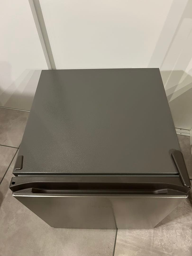 【美品】Hisense 小型　冷蔵庫　ハイセンス　HR-A45S 2025年