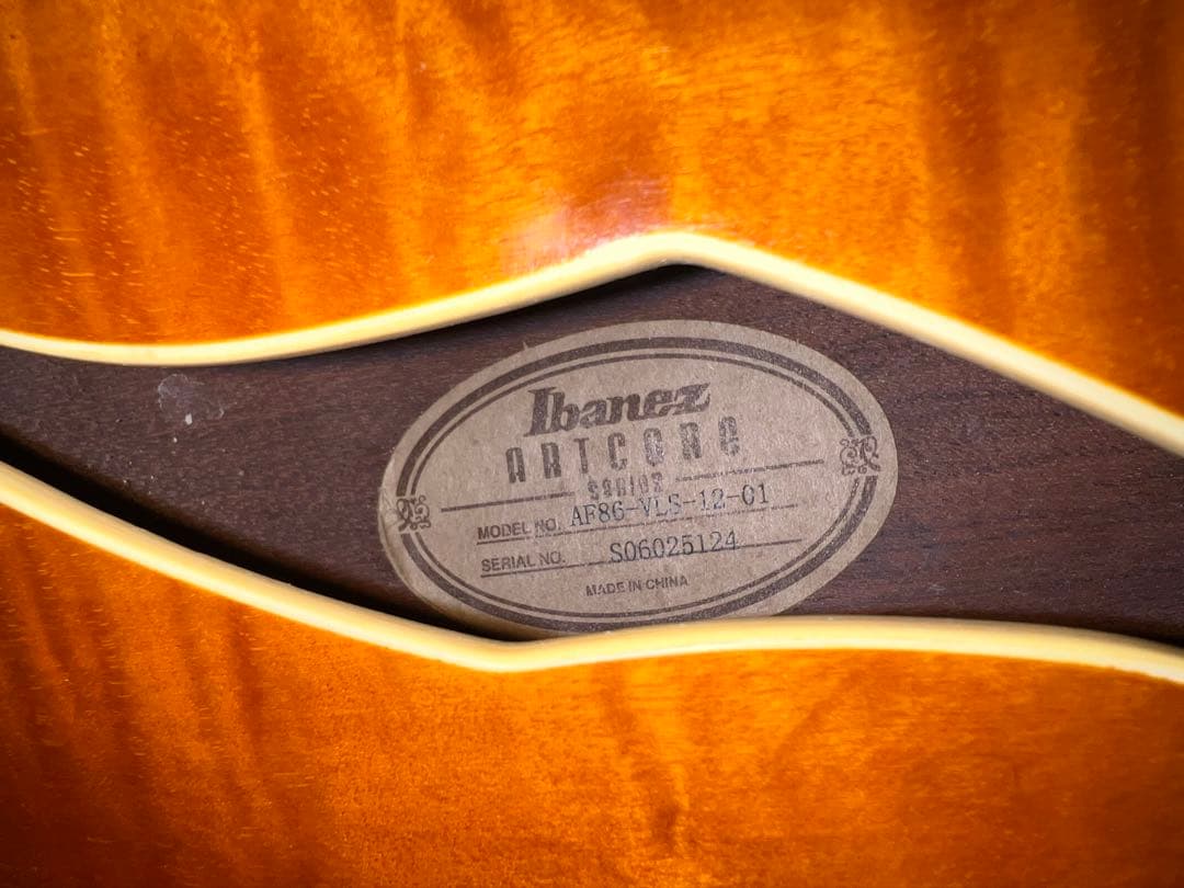 Ibanez ARTCORE AF86-VLS-12-01ケース付き