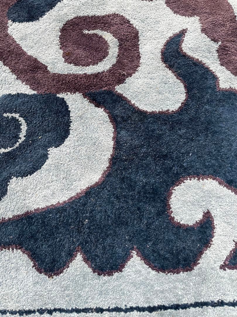 新鍋島緞通　吉島敷物　蟹牡丹紺三色　90×180 四角　玄関 キッチンマット