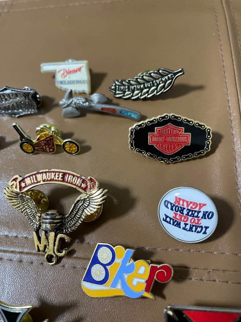 値下げです！MC バイク　ピンズ　ピンバッチ　チョッパー　ビンテージ　69