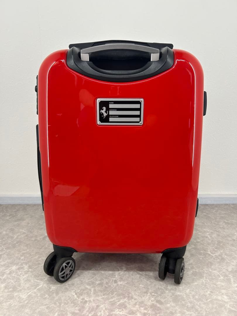 送料込み⭐︎Ferrari 【赤 キャリーケース 4輪】希少