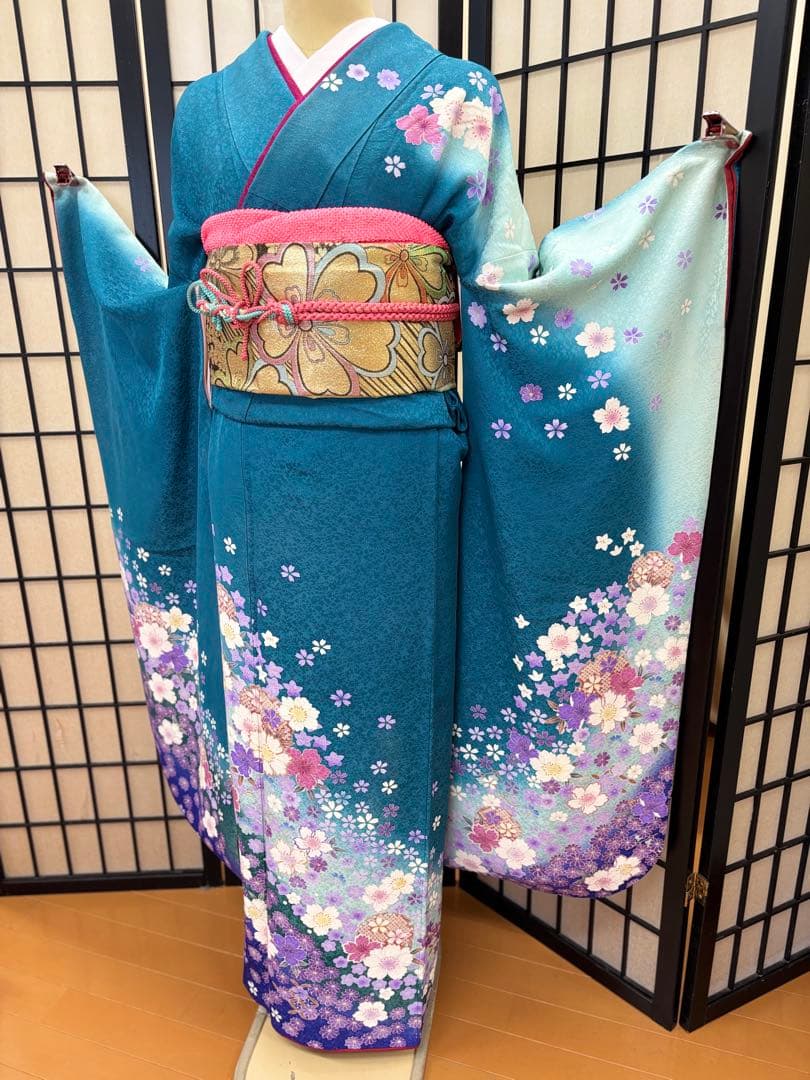 振袖　成人式・お祝い事に