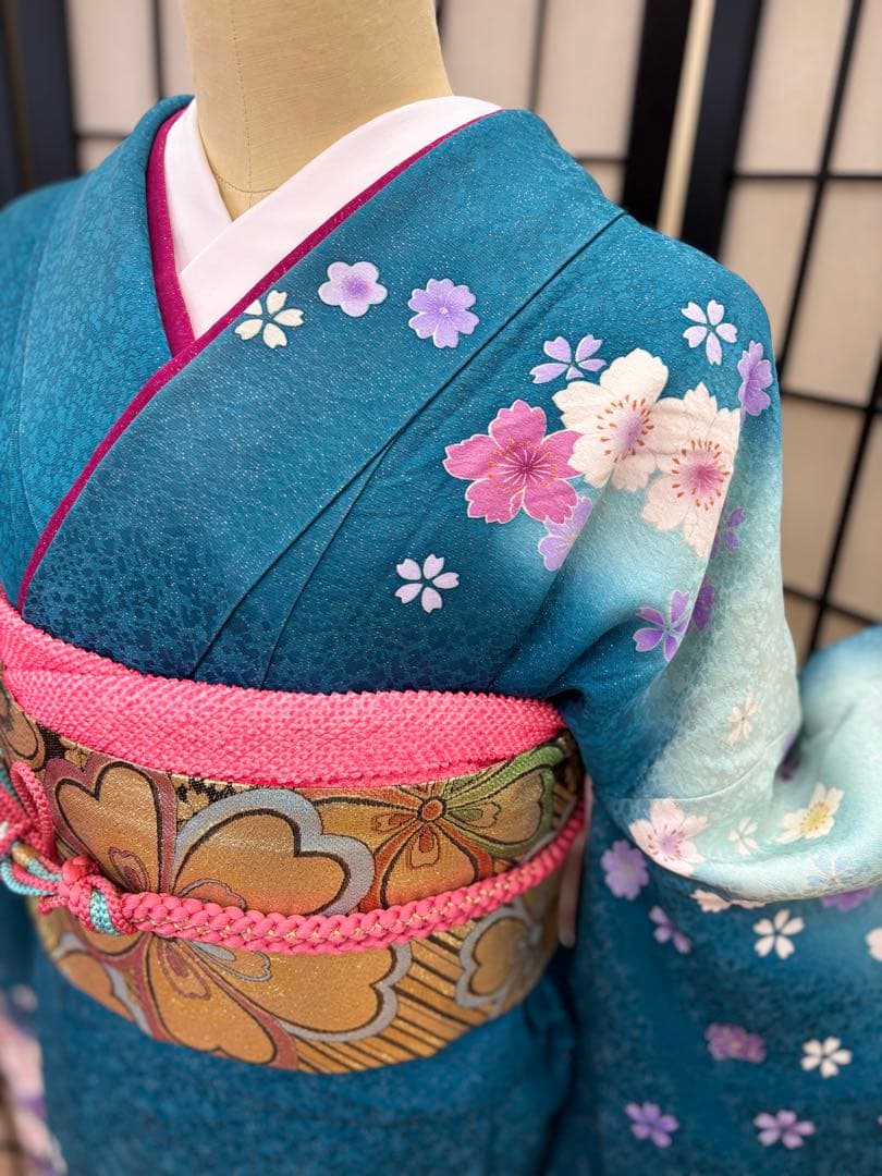 振袖　成人式・お祝い事に