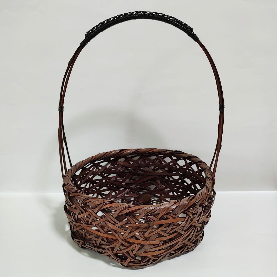 銘入り　竹真斉　竹製手つき籠