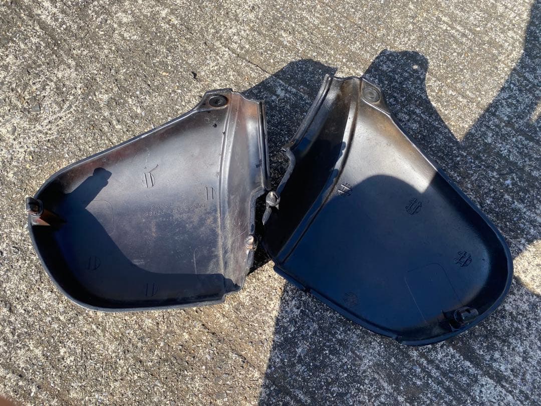 ホーク 角タンク サイドカバーセット