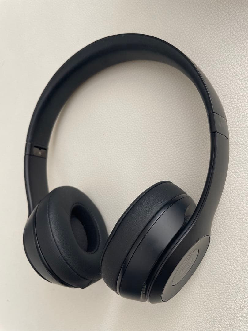 Beats Solo3 wirelessBLACKワイヤレスヘッドホン ブラック