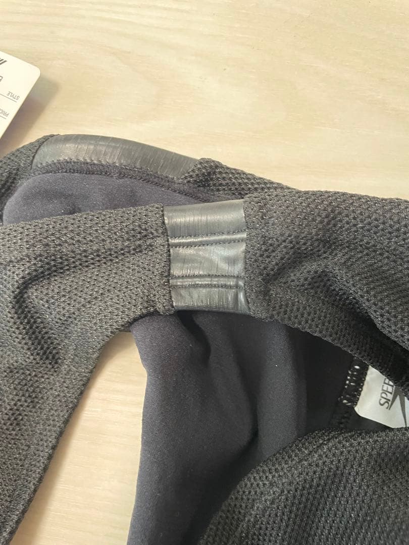 在庫処分で再値下！Speedo 競パン L 黒 メッシュ 廃番品