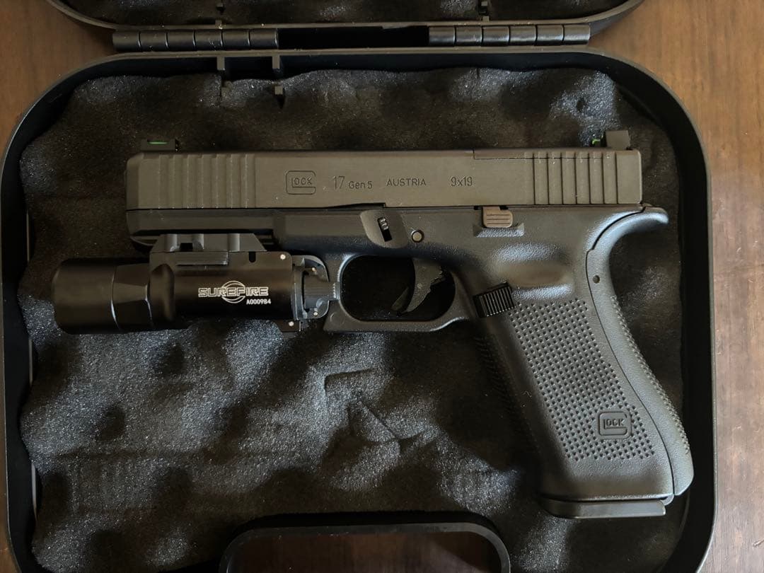 東京マルイ　Glock17 gen5 X300U-A付き