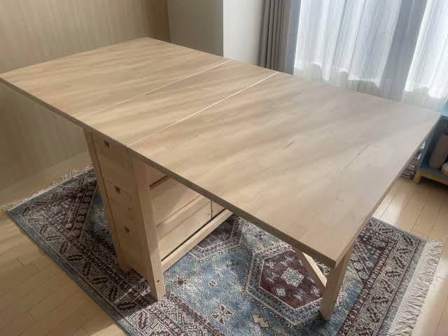 IKEA新品5.5万円の折りたたみ式ダイニングテーブル 引き出し付き