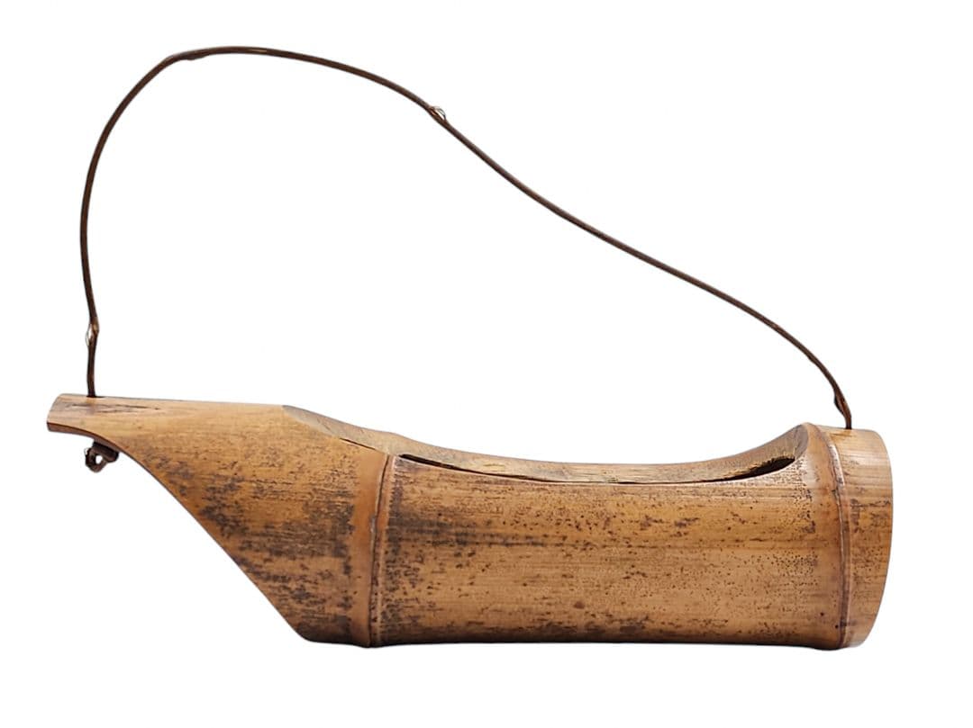 武者小路千家(官休庵)愈好斎箱書 元伯宗旦(千宗旦)朱漆直書 竹舟形 花入 桐箱