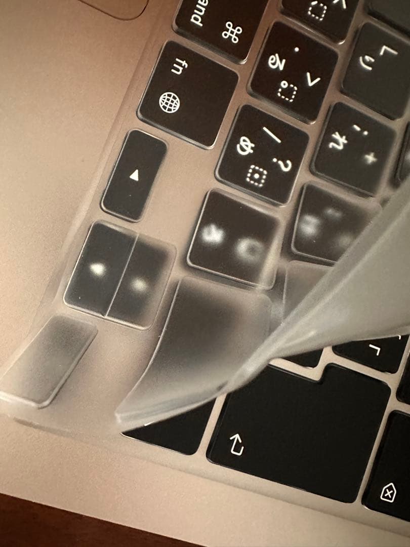 土*！様 美品・MacBook Air (M2,2022)13インチ・スターライ