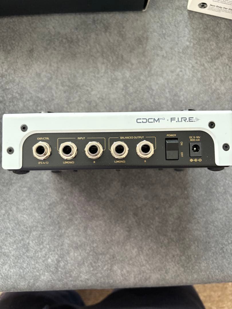 ギター HOTONE AMPERO II STOMP