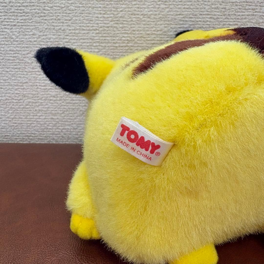 ピカチュウ コダック ぬいぐるみ ピース TOMY 初期 ポケモン ぬいどり