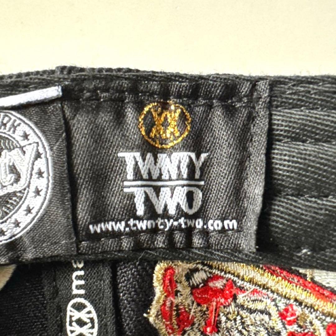 【美品】TWENTY TWO　スナップバックキャップ　タグ付き