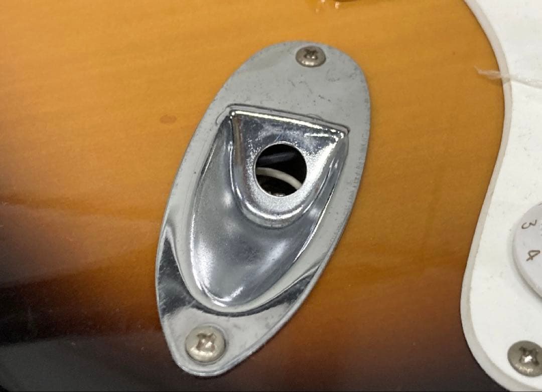 Squier by Fender フェンダー