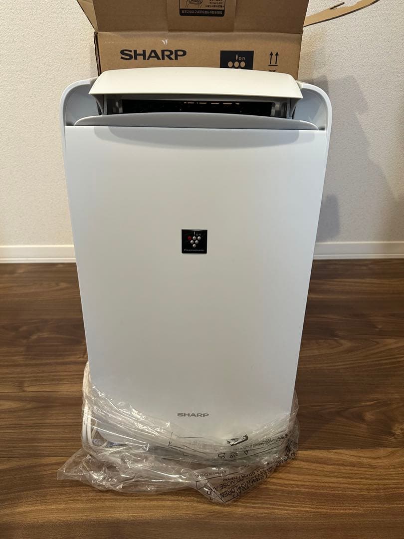 除湿機 シャープ SHARP CM-L100-W ホワイト系 コンパクトクール