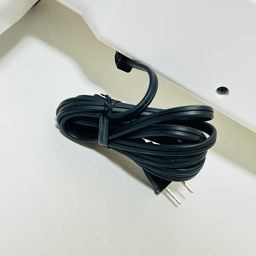 【美品】サンルミエ 遠赤外線暖房器 パネルヒーター　E800L-TM2 ホワイト