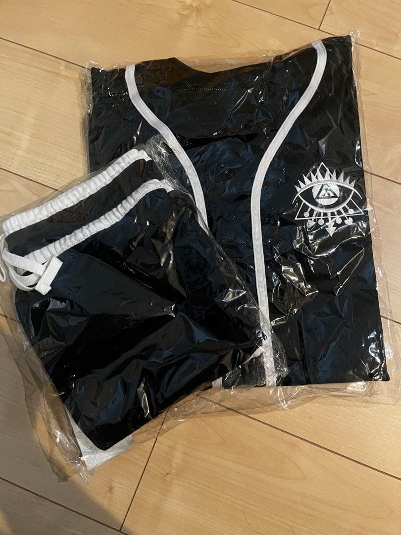 期間限定値下げ 倖田來未　baseball shirt shortsセット