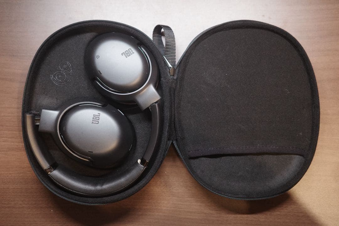 JBL TOUR ONE M2 ブラック ハイブリッドノイズキャンセリング