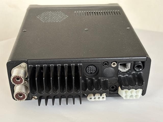 IC-706トランシーバー