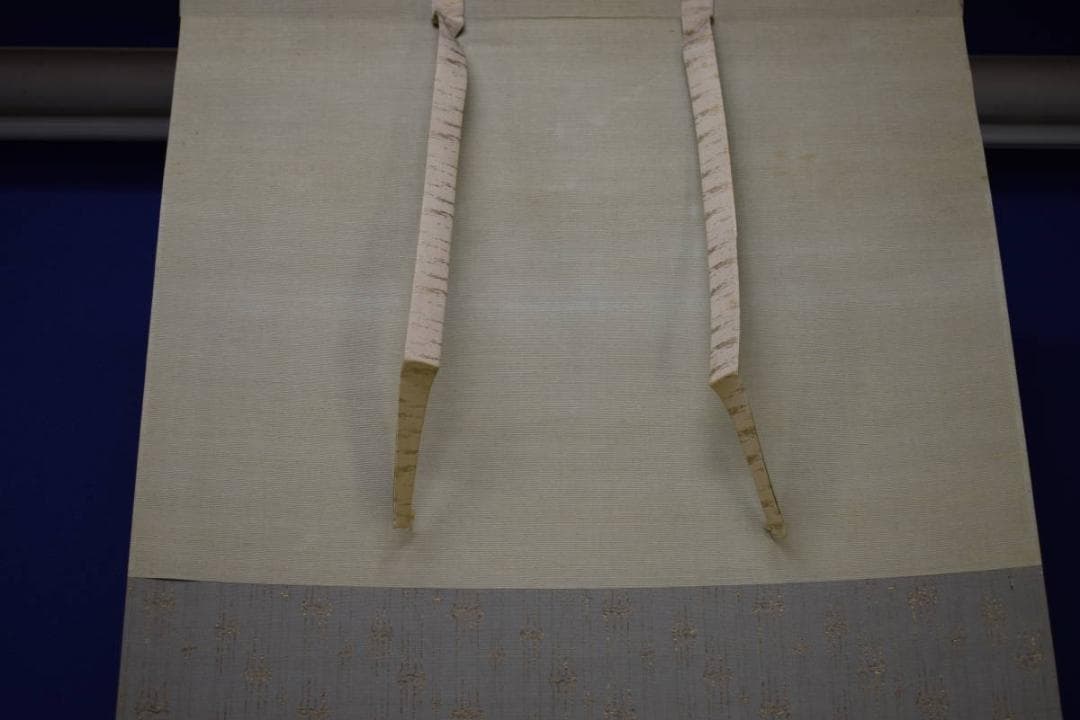 真作/菊池芳文/紅梅に雀図/紅梅に小禽図/桐共箱二重箱付/布袋屋掛軸HI-250