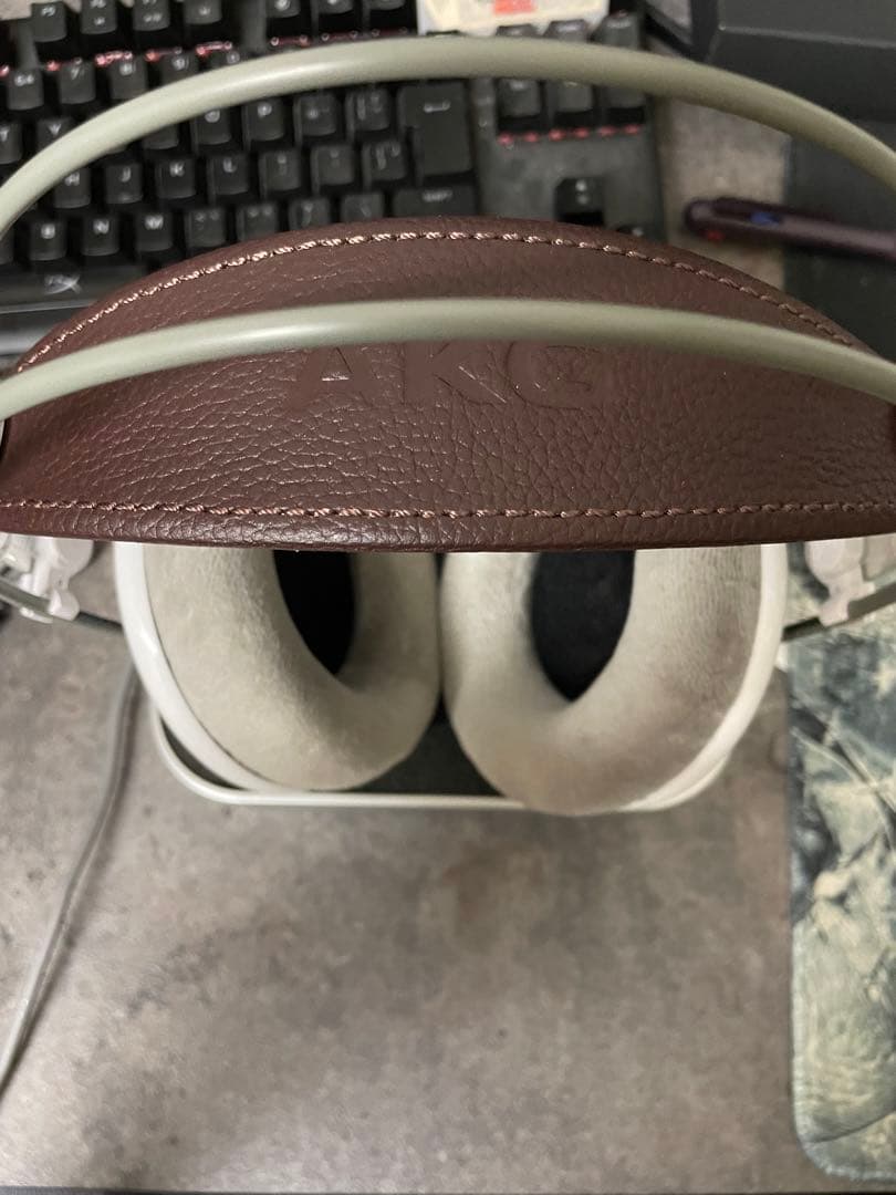 AKG K701 ホワイト