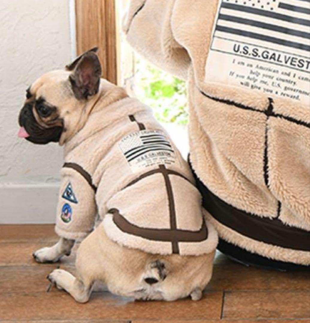 新品未使用！AVIREXアヴィレックス犬服２着セット