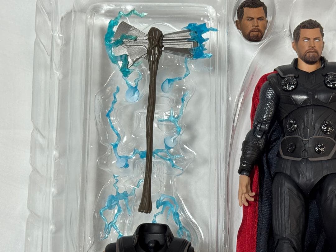マフェックス No.104 MAFEX THOR（INFINITY WAR）