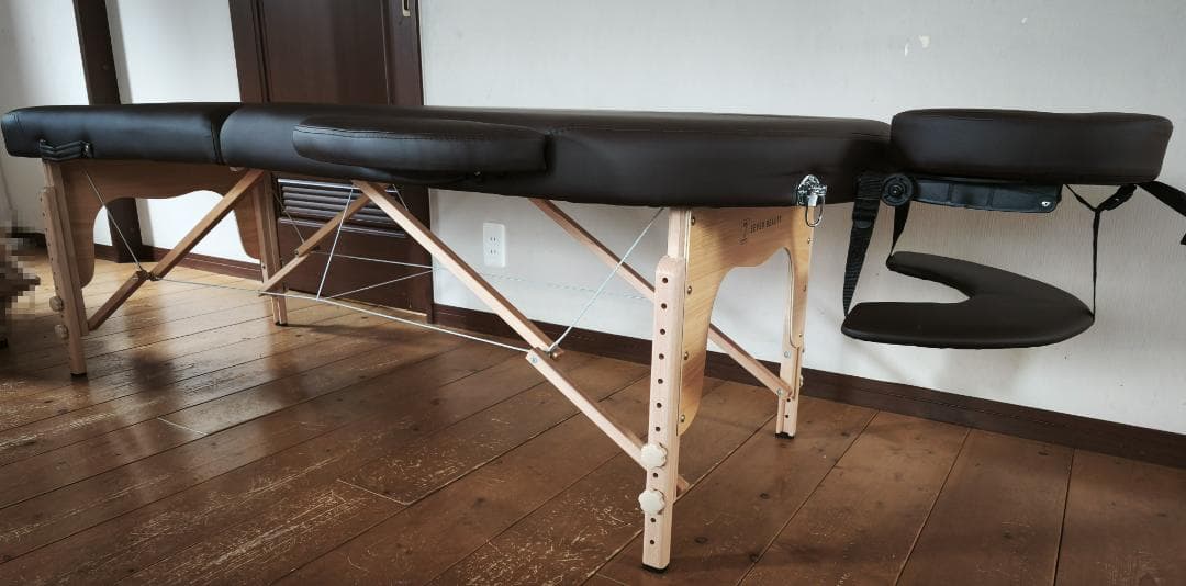 折りたたみ マッサージベッド 木製 有孔　SevenBeauty　UU-006