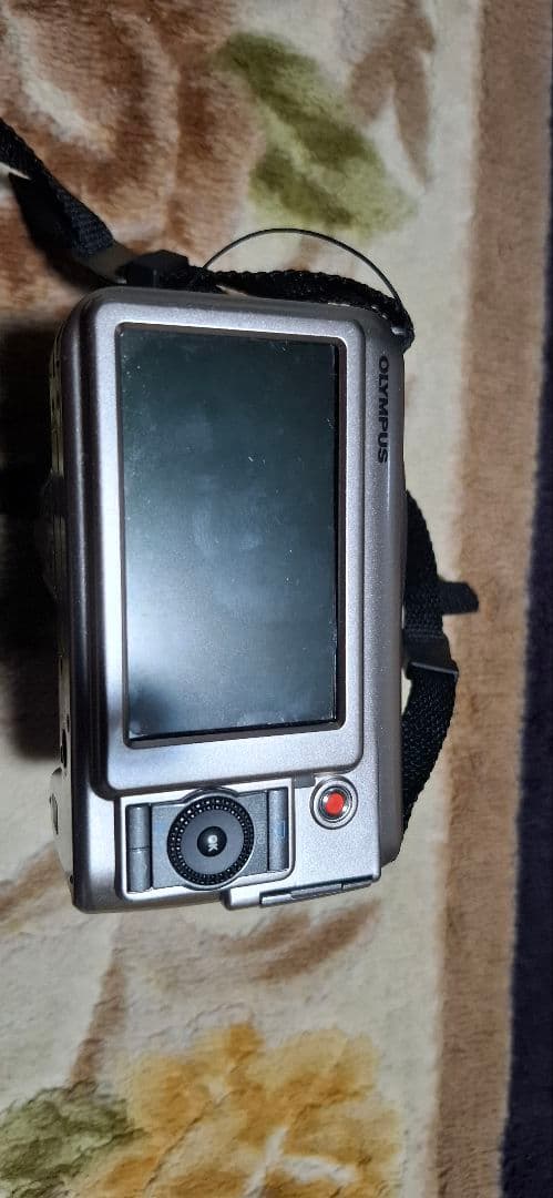 OLYMPUS コンパクトデジタルカメラ　SP-800UZ