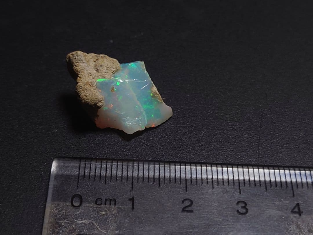 エチオピアウェロ産　オパール 原石　ジュエリーグレード　鉱物標本