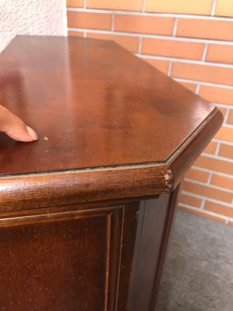 ヨーロピアン　イタリア　チェスト　ロココ調　アンティーク調　花台　木性　茶色