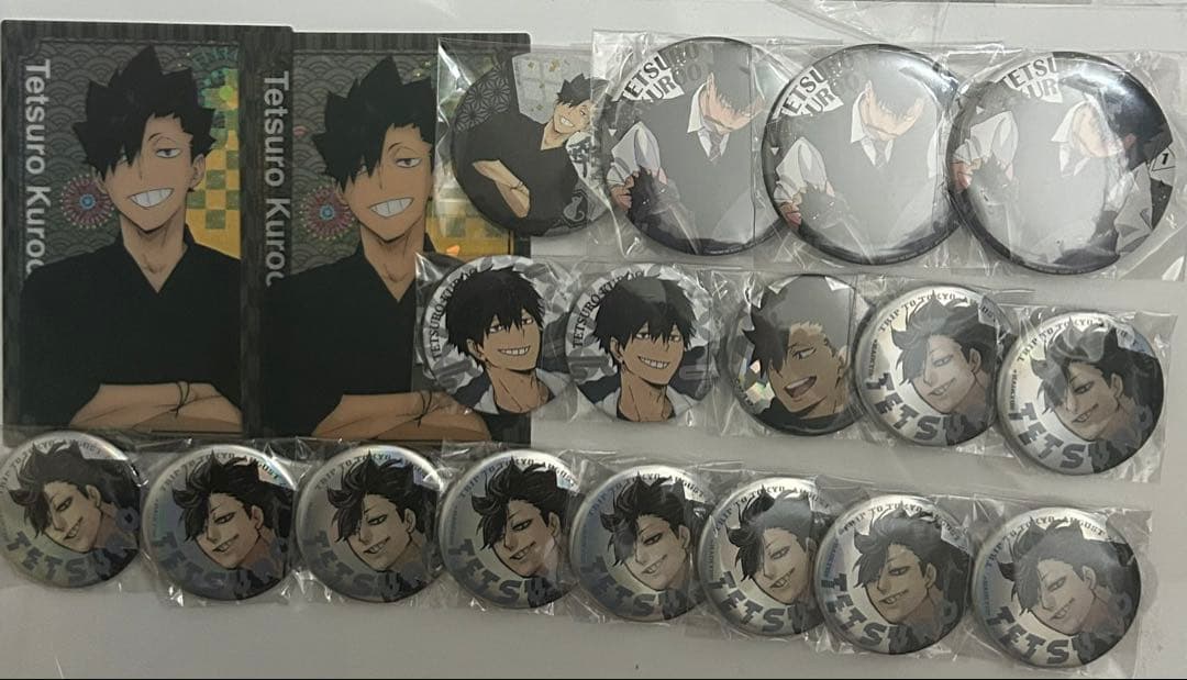 ハイキュー　黒尾鉄朗　缶バッジ　極楽湯　ジャンプGIGA Yummyマスコット