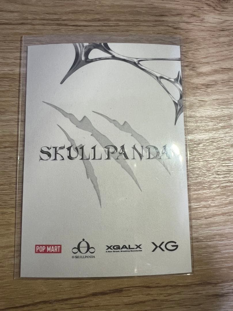 POP MART SKULL PANDA XGコラボ スカルパンダ　カード付き