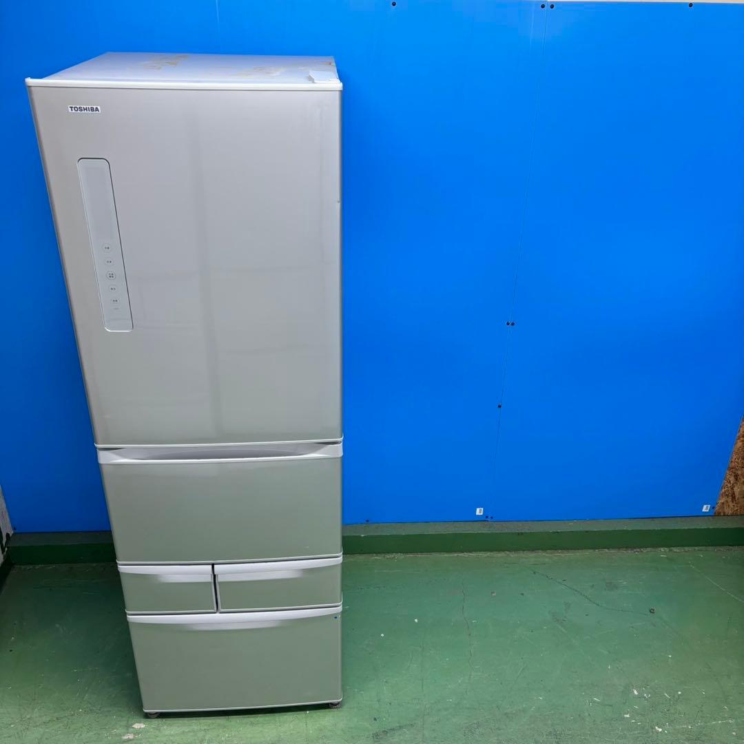 525 東芝　冷蔵庫　大型　右開き　美品　自動製氷機付　400L強 関東配送