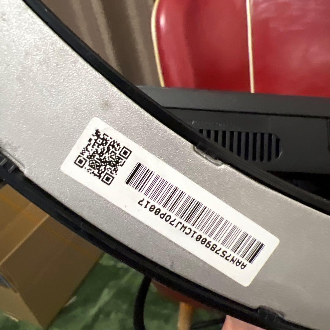 LG 24UD58-B 24インチ　4K UHD IPSモニター　中古おまけ付き