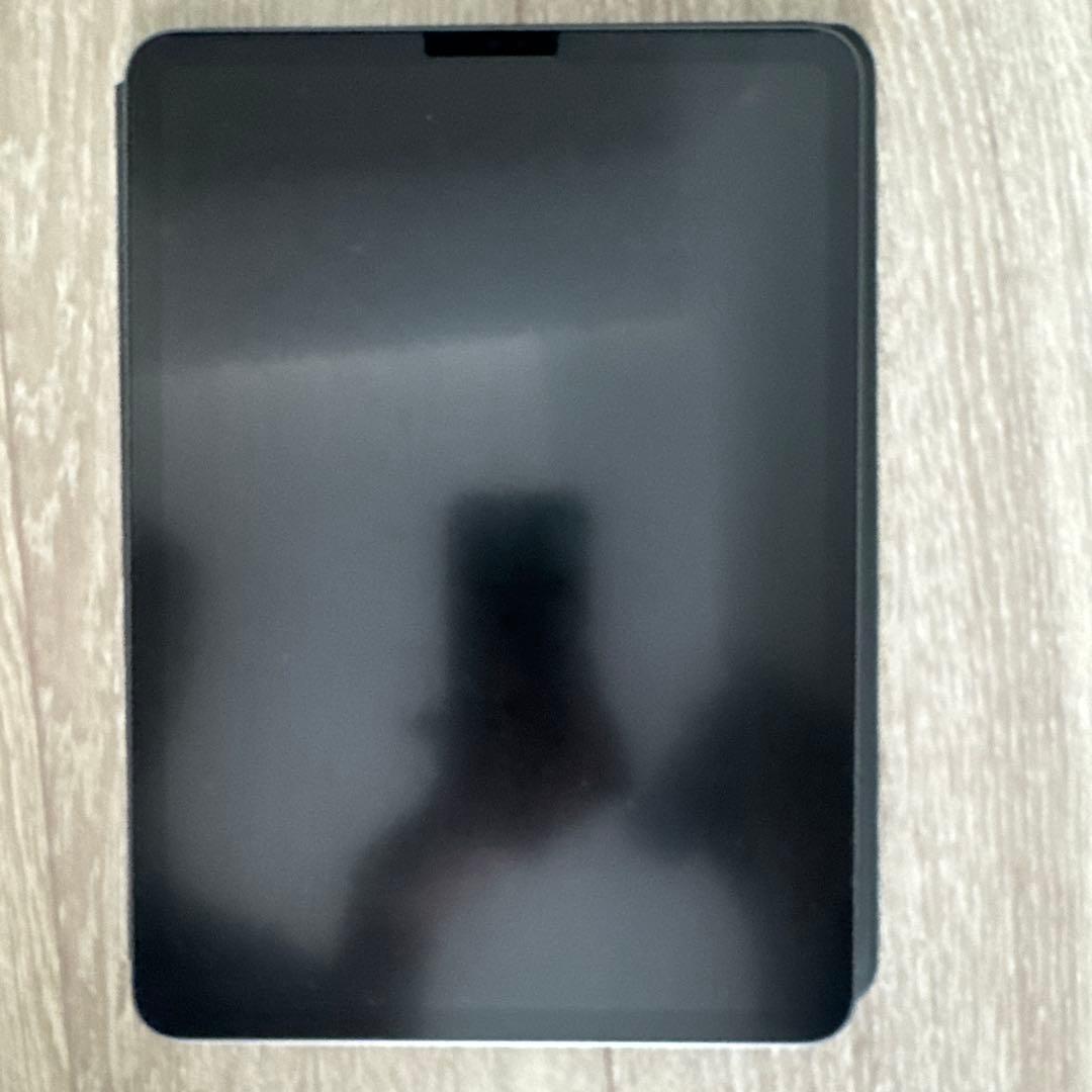 iPad Pro 11インチ スペースグレー 本体　+　キーボード