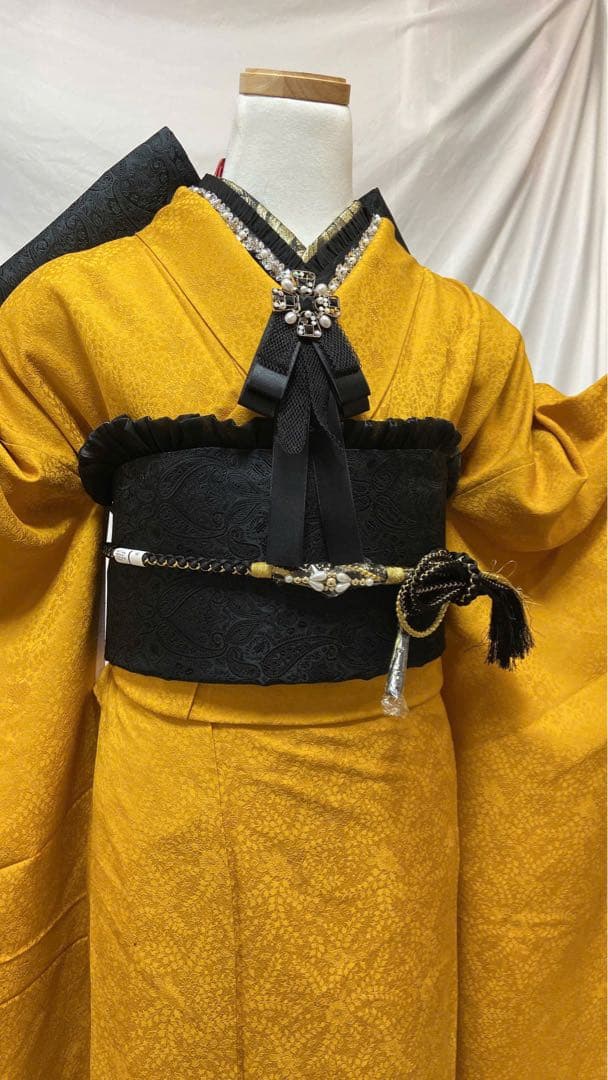 人気黄色無地振袖　成人式　フルセット　正絹　振袖フルセット