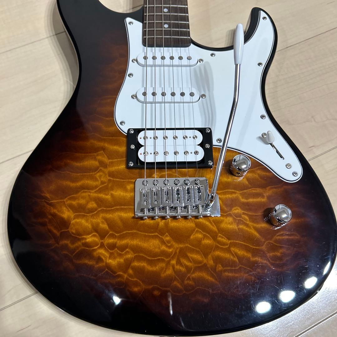 ヤマハ　パシフィカ　YAMAHA PACIFICA 212VQM