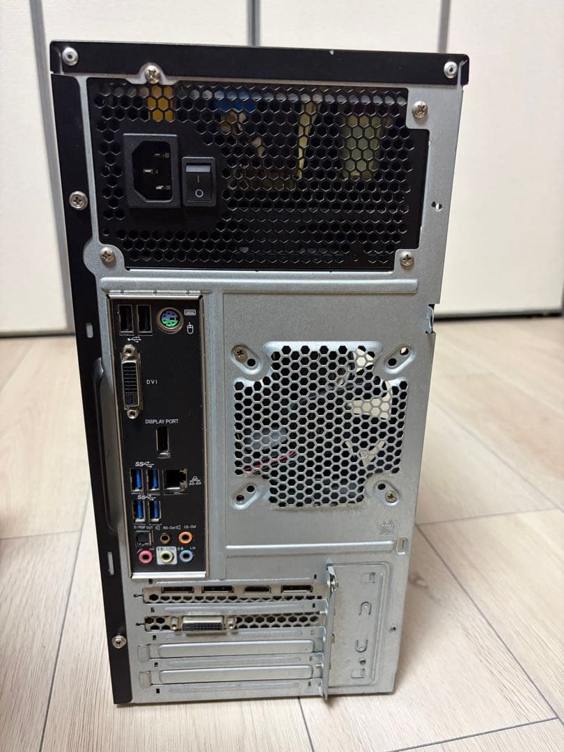 iiyama デスクトップPC i7-8700 gtx1060(3gb)