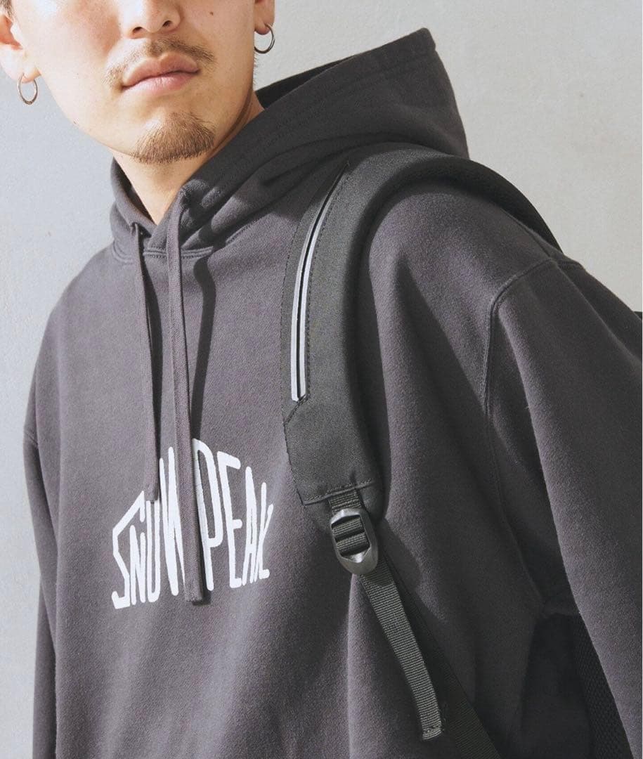 新品） Peak別注ロゴフェードスウェットパーカーブラックM