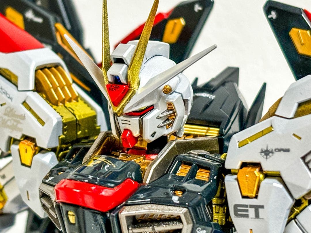 MGEX ストライクフリーダムガンダム　塗装済み完成品