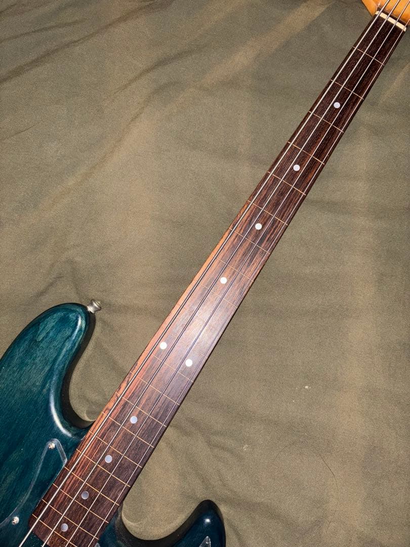 め*p様 コンポーネント　フレットレスベース　日本製　グリーン