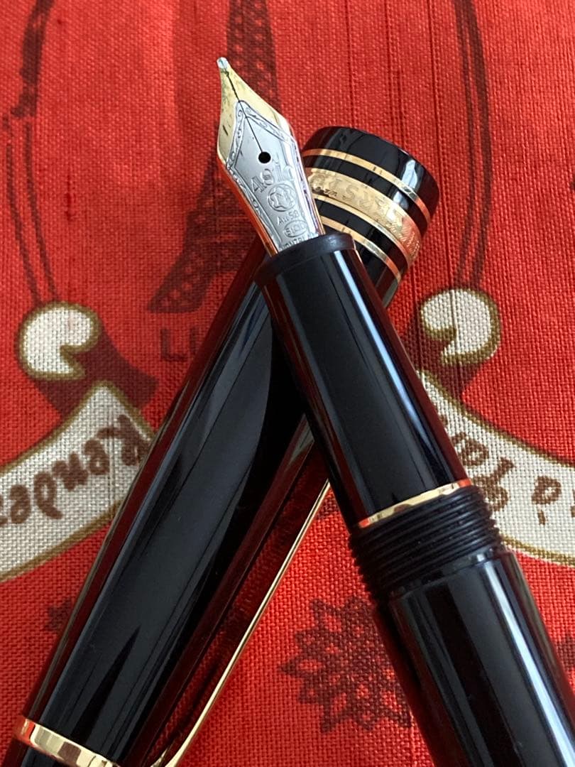 万年筆　モンブランマイスターシュテック 4810