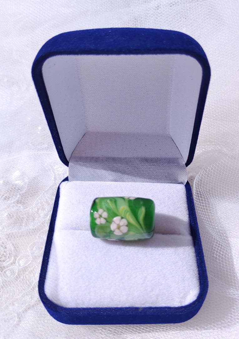 吉田正子トンボ玉（拾貳）　ガラス玉に込めた日本画　和のこころ　癒しの伝統美術