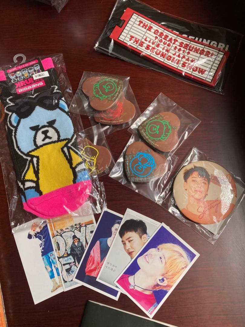 BIGBANG SEUNGRI V.I G-DRAGON グッズ まとめ