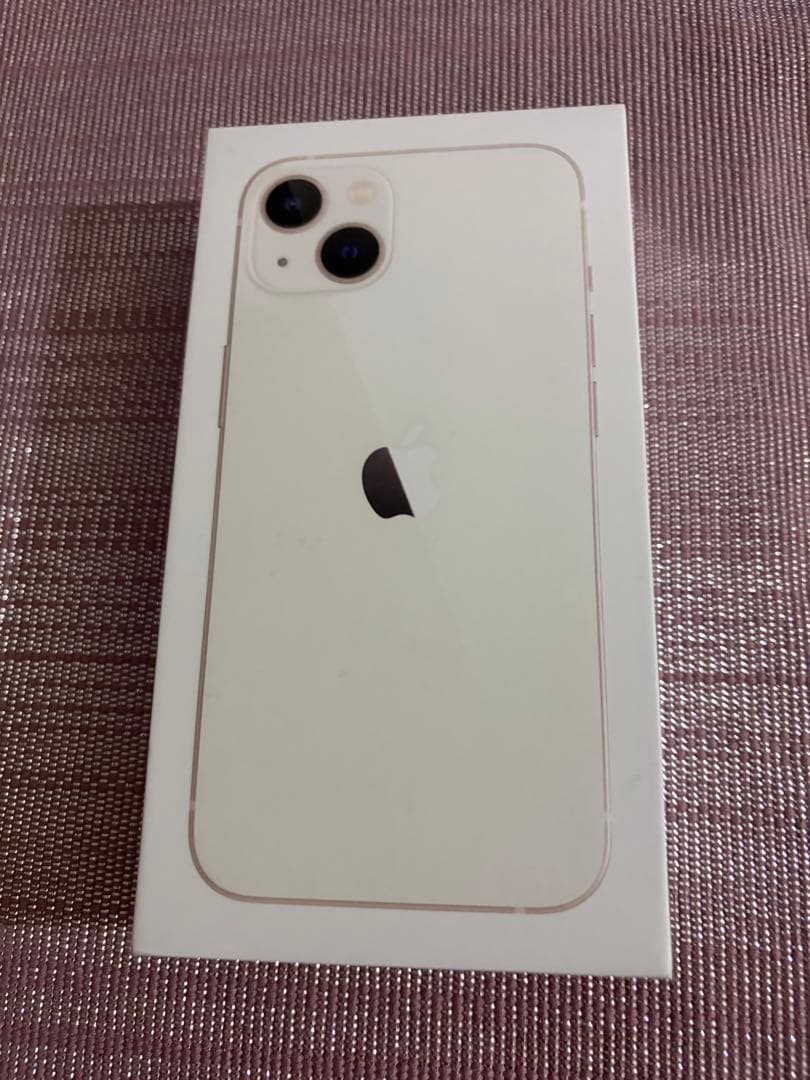 Apple iPhone 13 スターライト本体　バッテリー76%