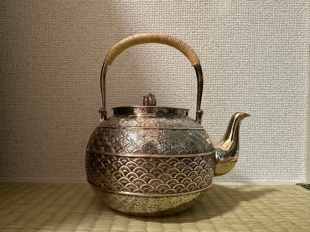 純銀製 金蘭模様彫 蕾摘 湯沸 銀瓶 工芸品 美術品 煎茶道具