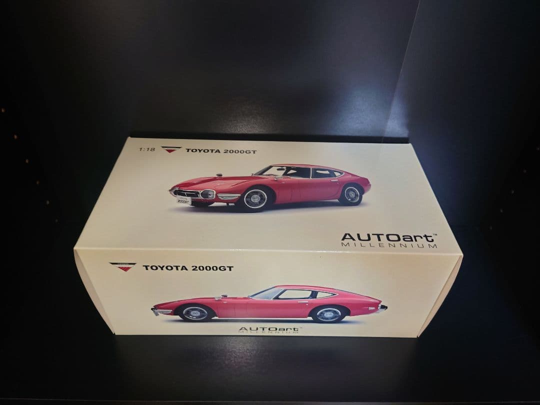 ミニカー 1/18 TOYOTA 2000ft Coupe