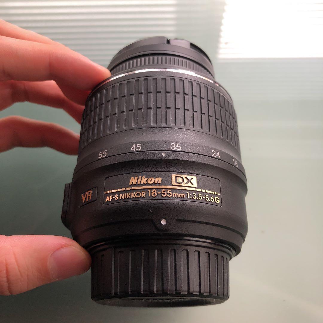Nikon 標準ズームレンズ AF-S DX NIKKOR 18-55mm